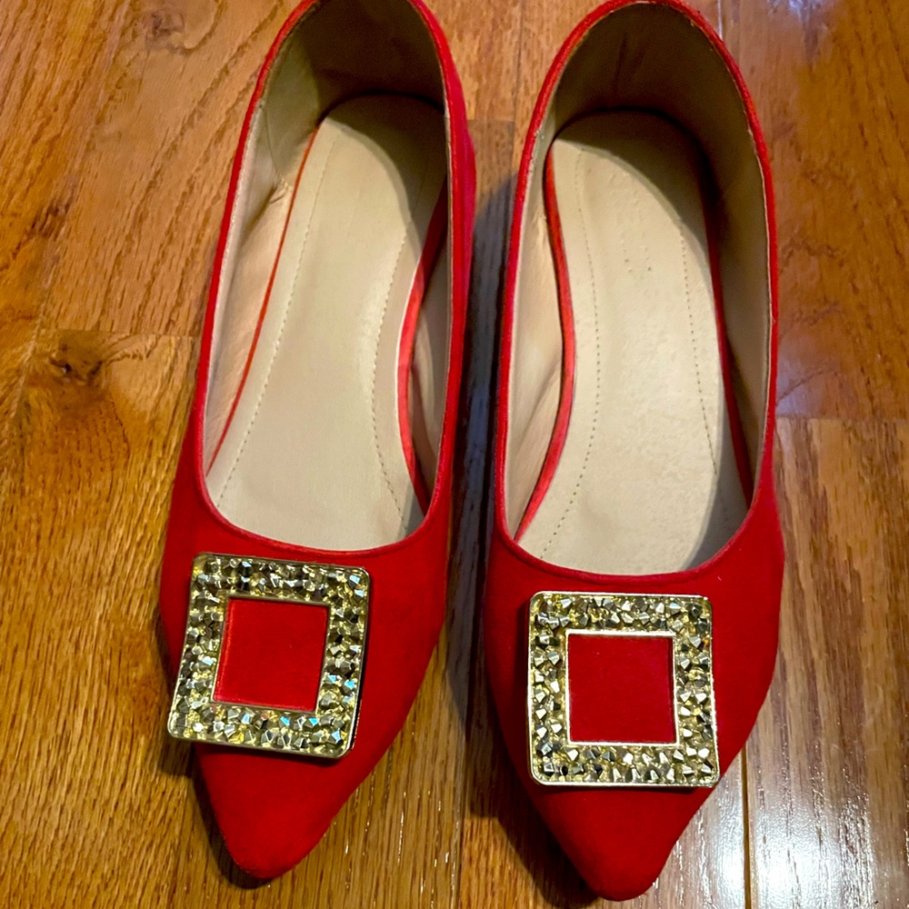 SHEIN Suede Flats